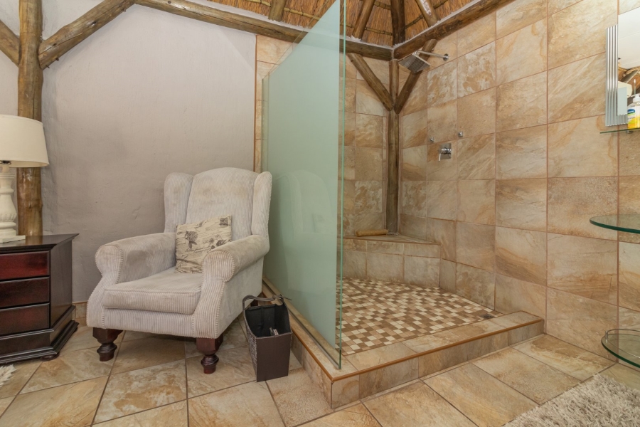 6 Bedroom Property for Sale in Panorama Free State